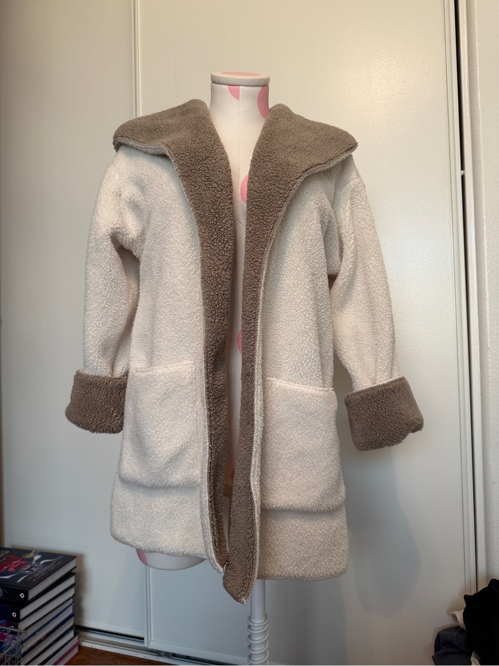 Koolaburra by UGG Cozy Two-Tone Sherpa Hooded Coat — Cream & Taupe
